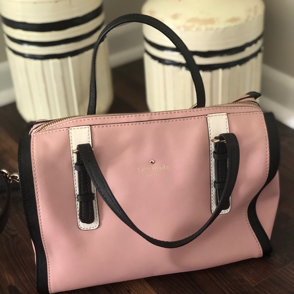 Kate spade purse ♠️ - Picture 2 of 5
